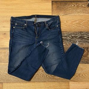 GAP dark wash true skinny jeans